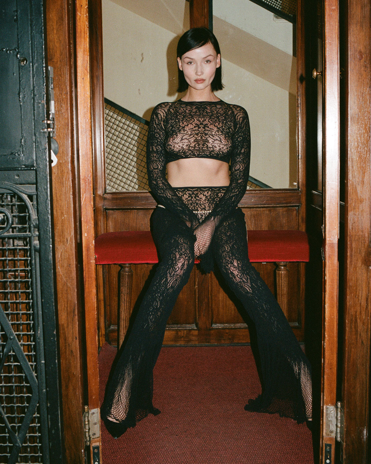 CL-08 Dahlia black suit Studio Stars