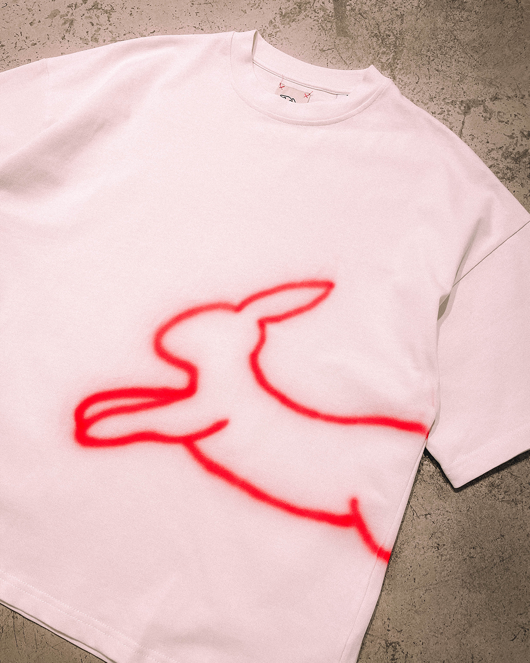 AIRBRUSH TEE BUNNY 00ctmn