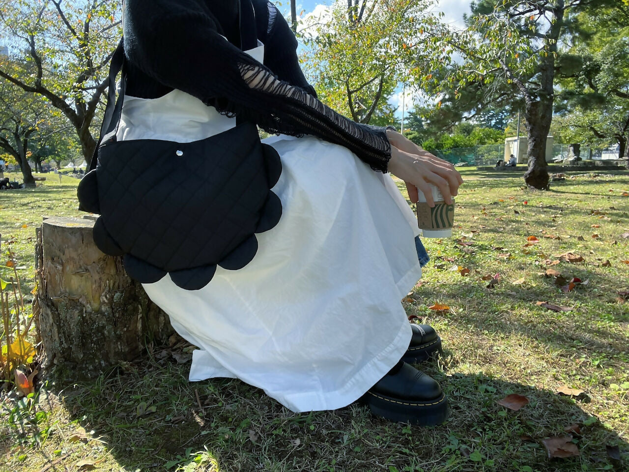 NYLON QUILTING SCALLOP BAG Keiyamaguchi works