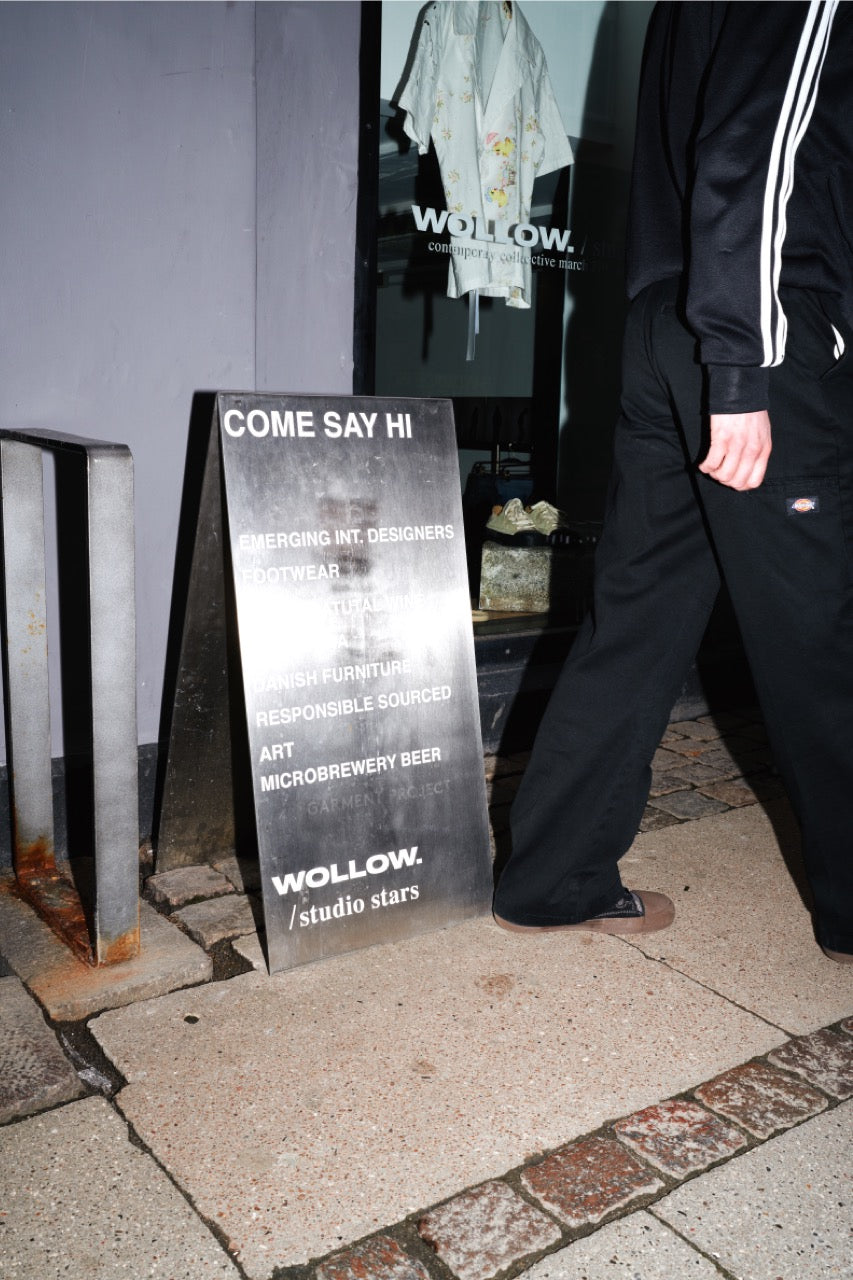 TARMAC CANVAS - QUARTZ BLACK WOLLOW