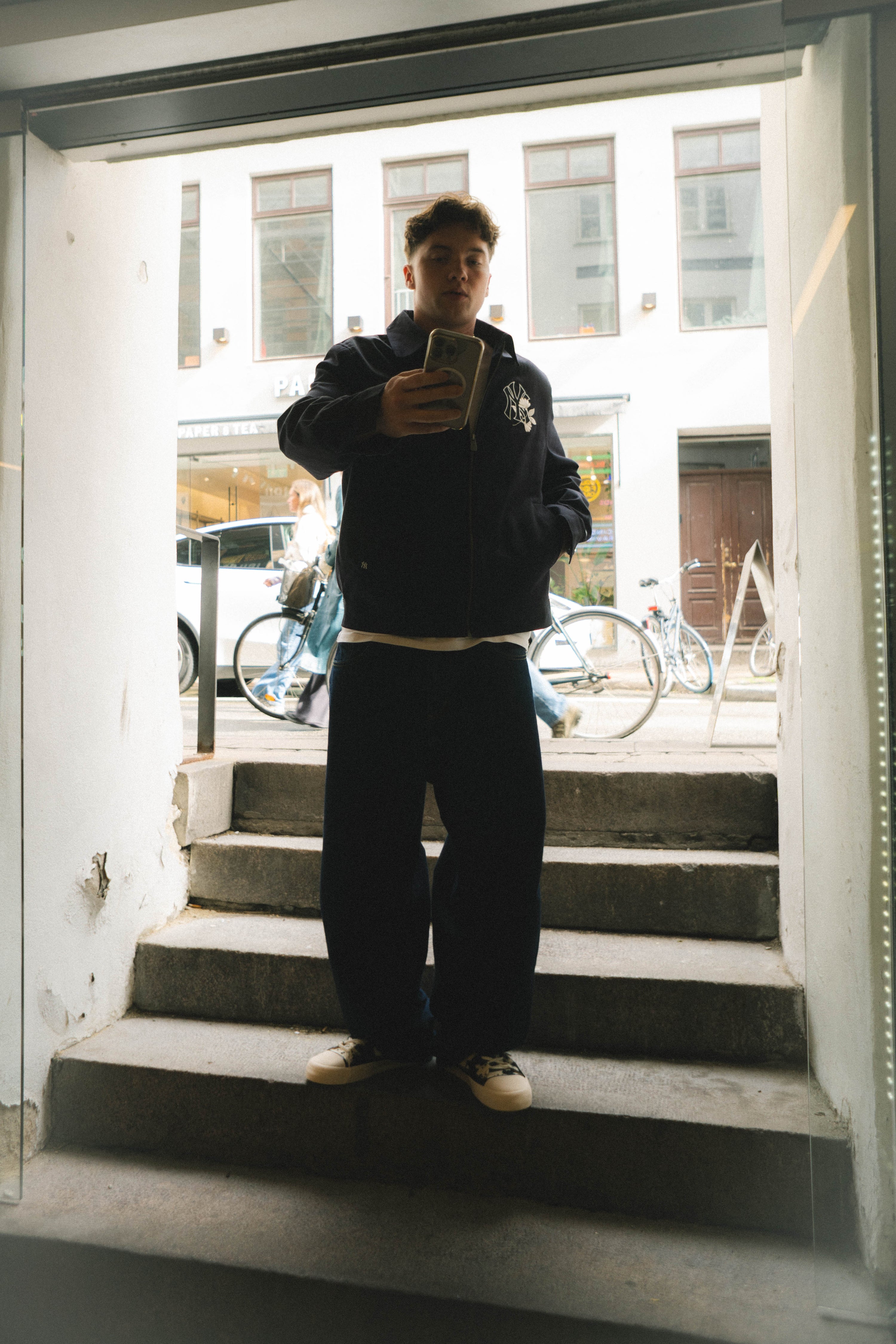 TARMAC STUDIO STARS - COW WOLLOW