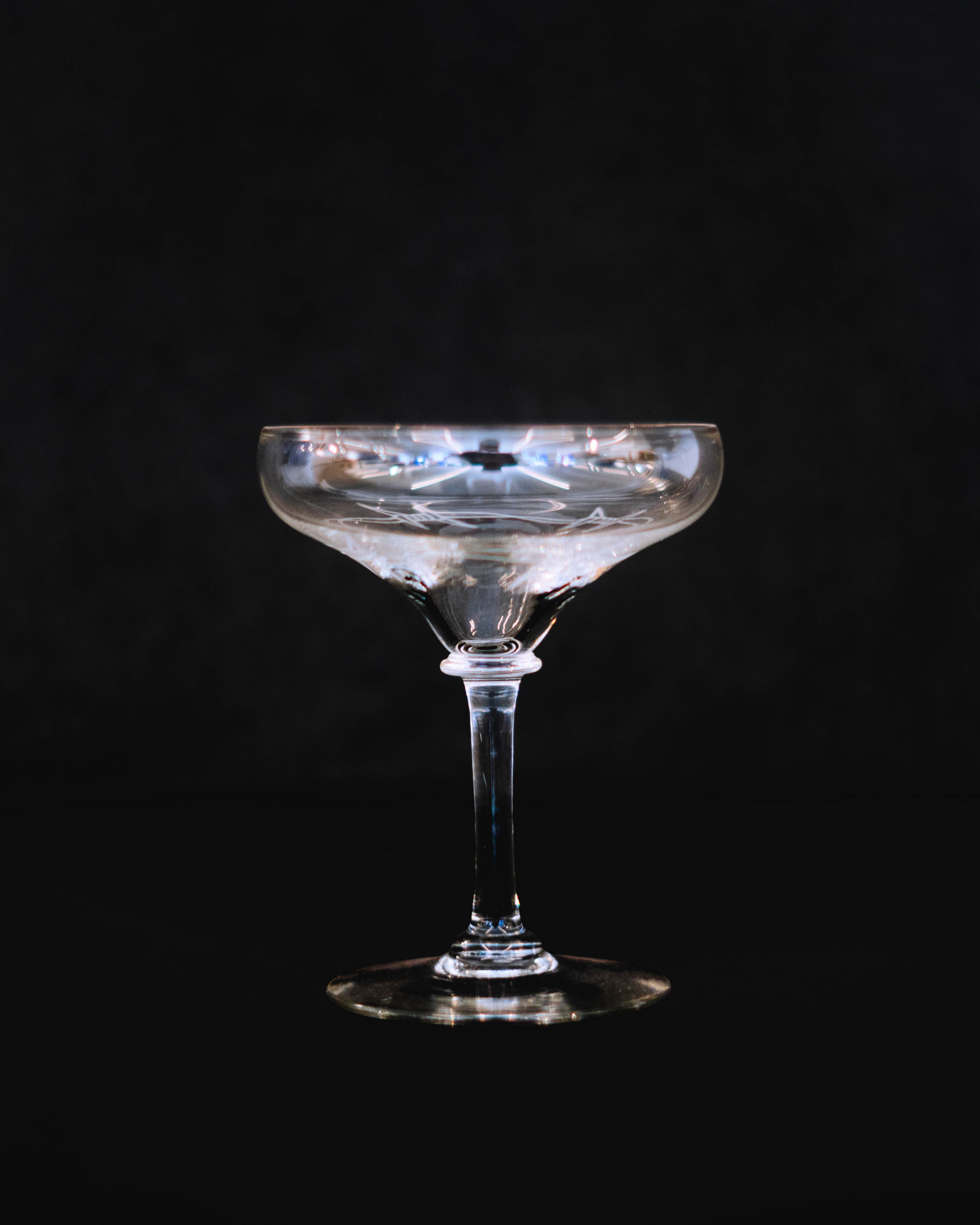 ENGRAVED CHAMPAGNE MISKET GLASSES Lysdal