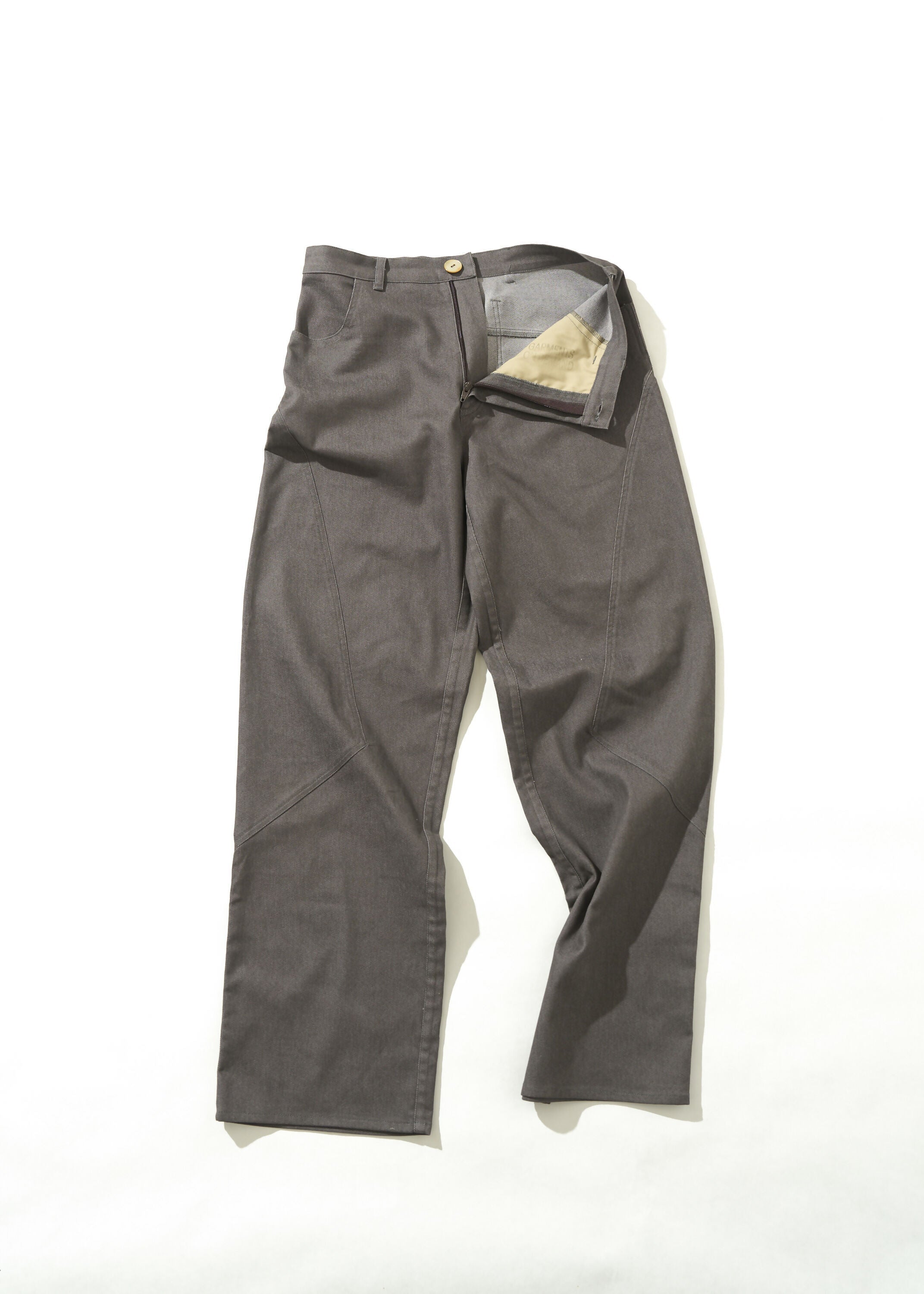 JEANS Garments on Demand