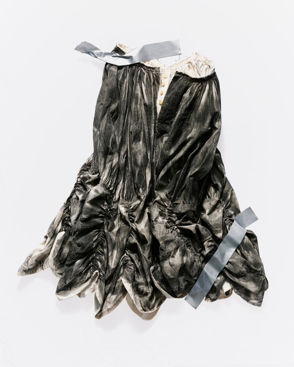 006-C-02 Black Curtain Skirt Evade House