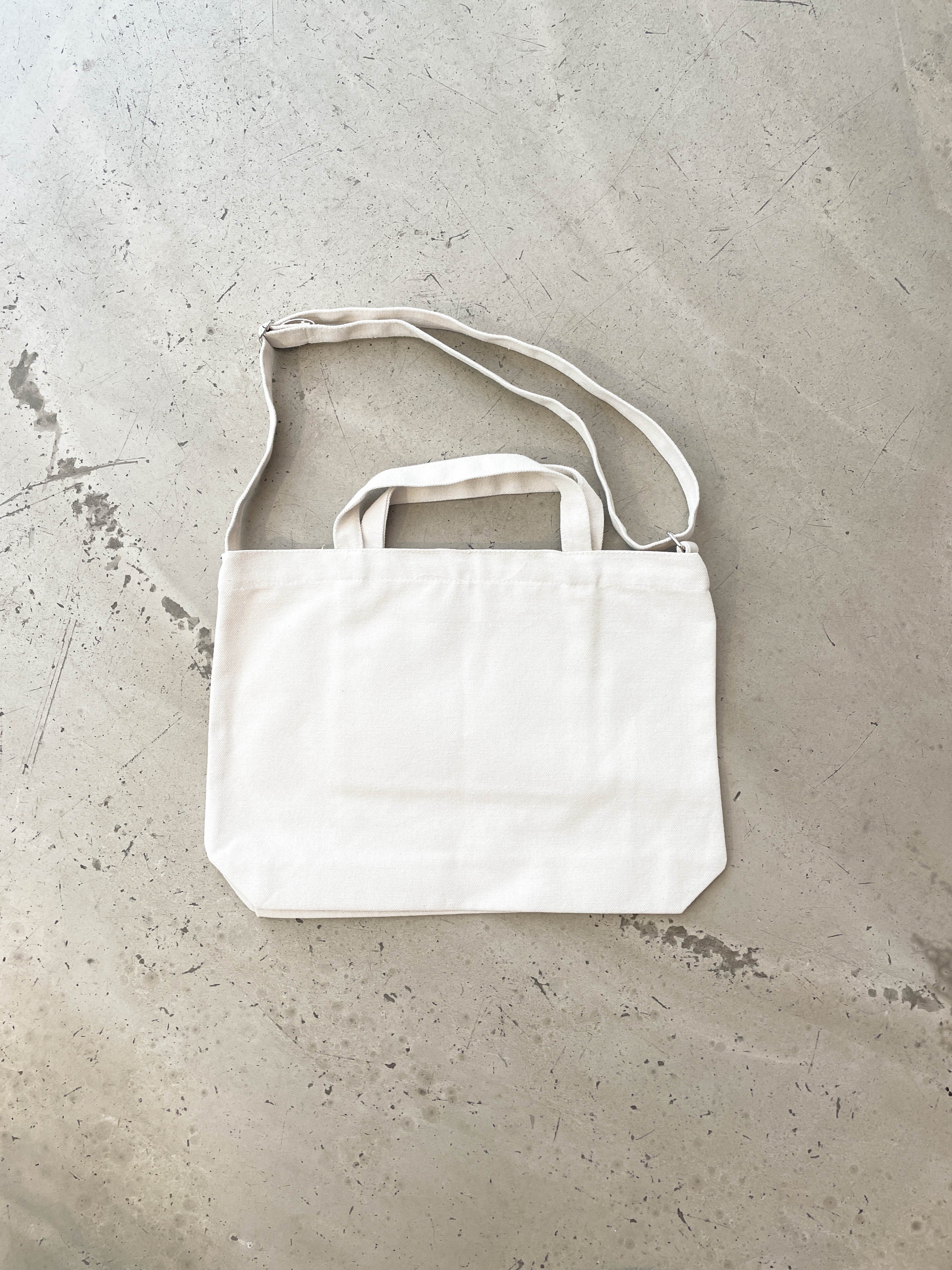 KIOSK TOTE BAG / 00CTMN Studio Stars