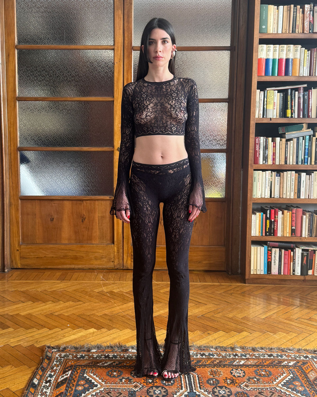 CL-08 Dahlia black suit Studio Stars