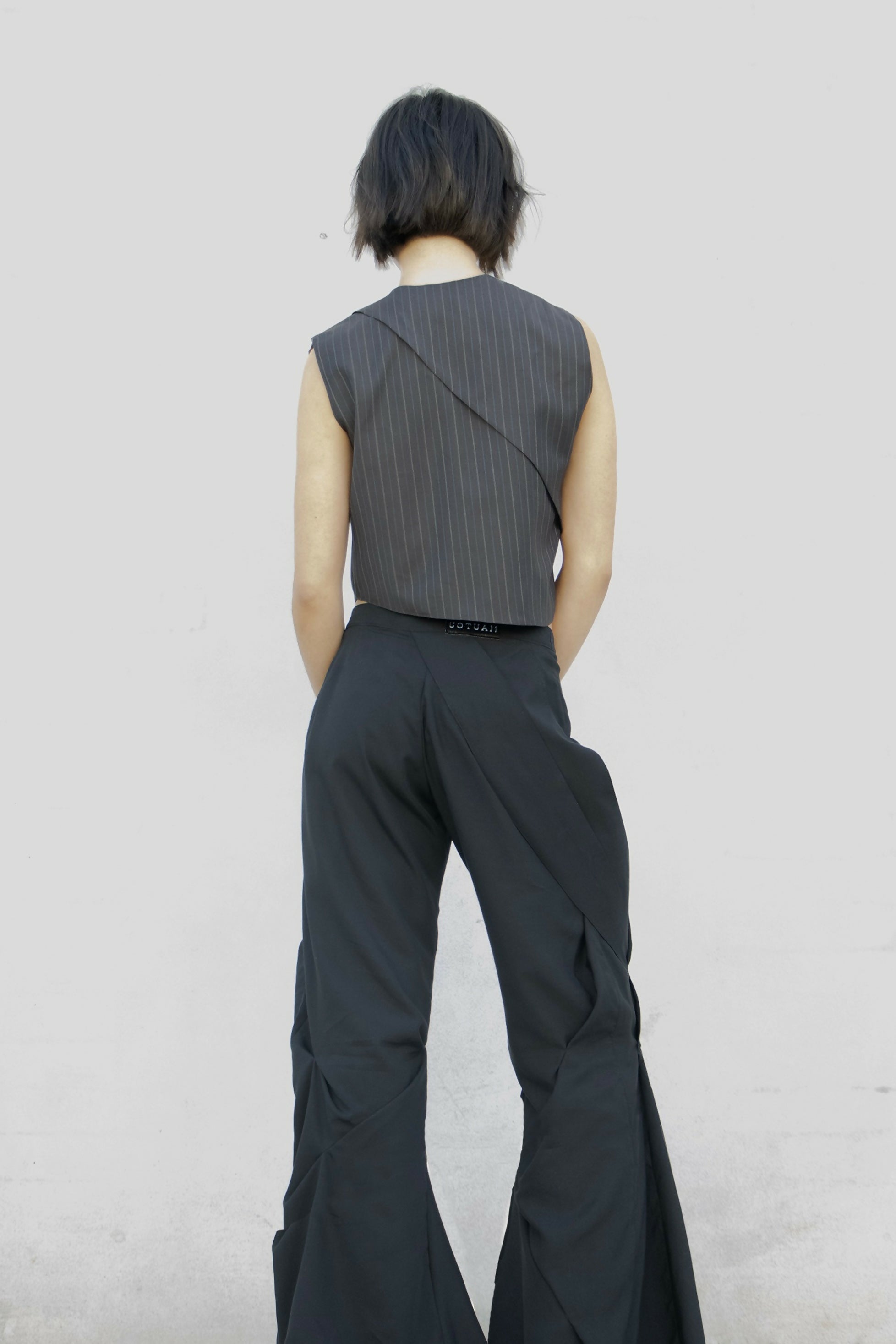 Asymmetrical Wool Vest Mautou