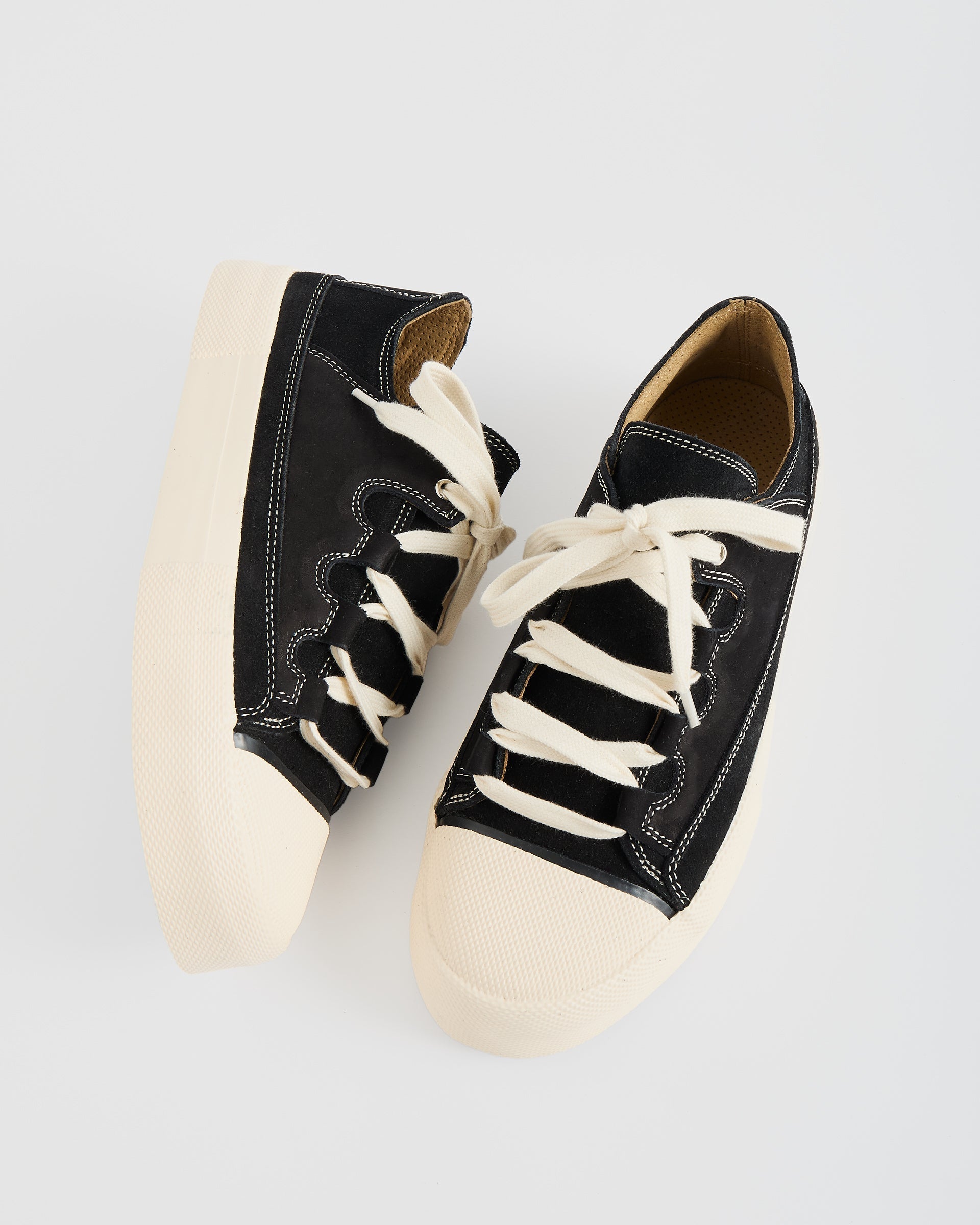 TARMAC PLUS - BLACK WOLLOW