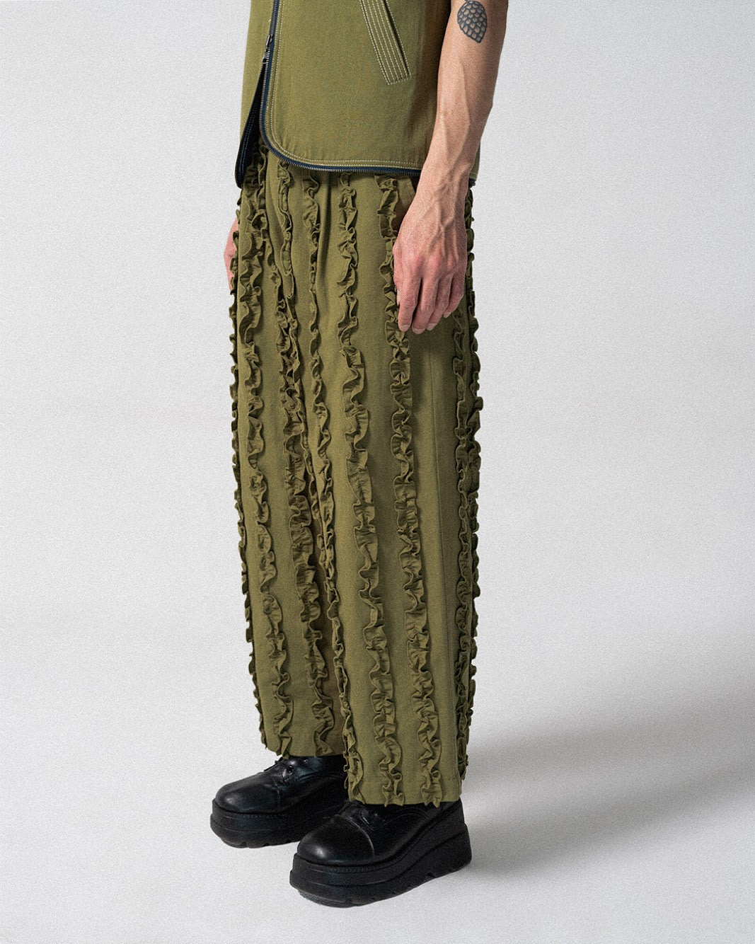 FERN PANTS OLIVE - Studio Stars - khe.hanoi