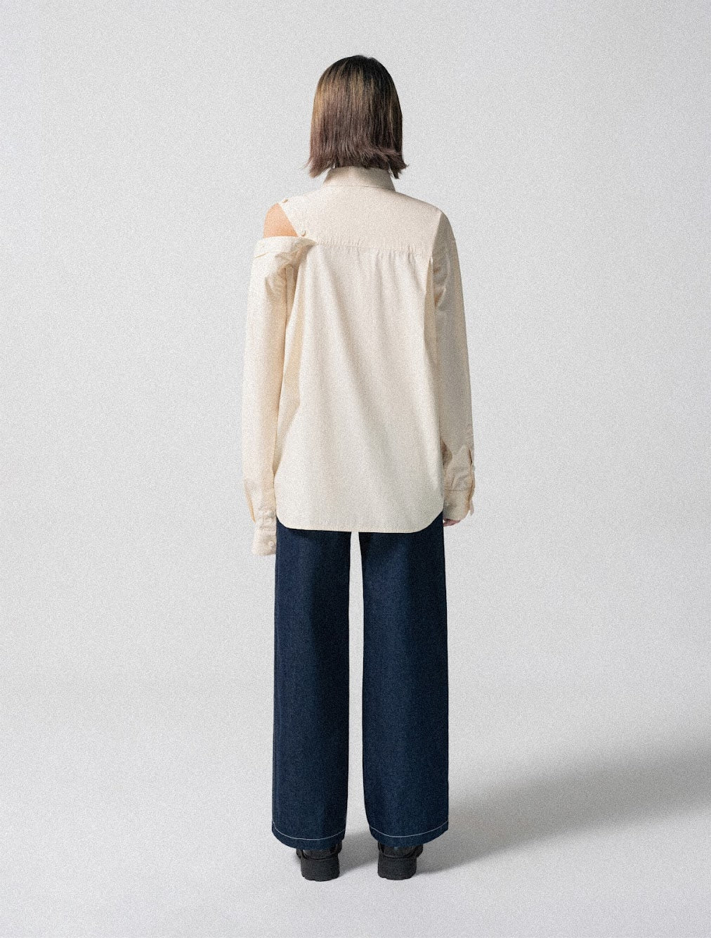 DOUBLE SIDESEAM DENIM PANTS FEMALE - Studio Stars - khe.hanoi