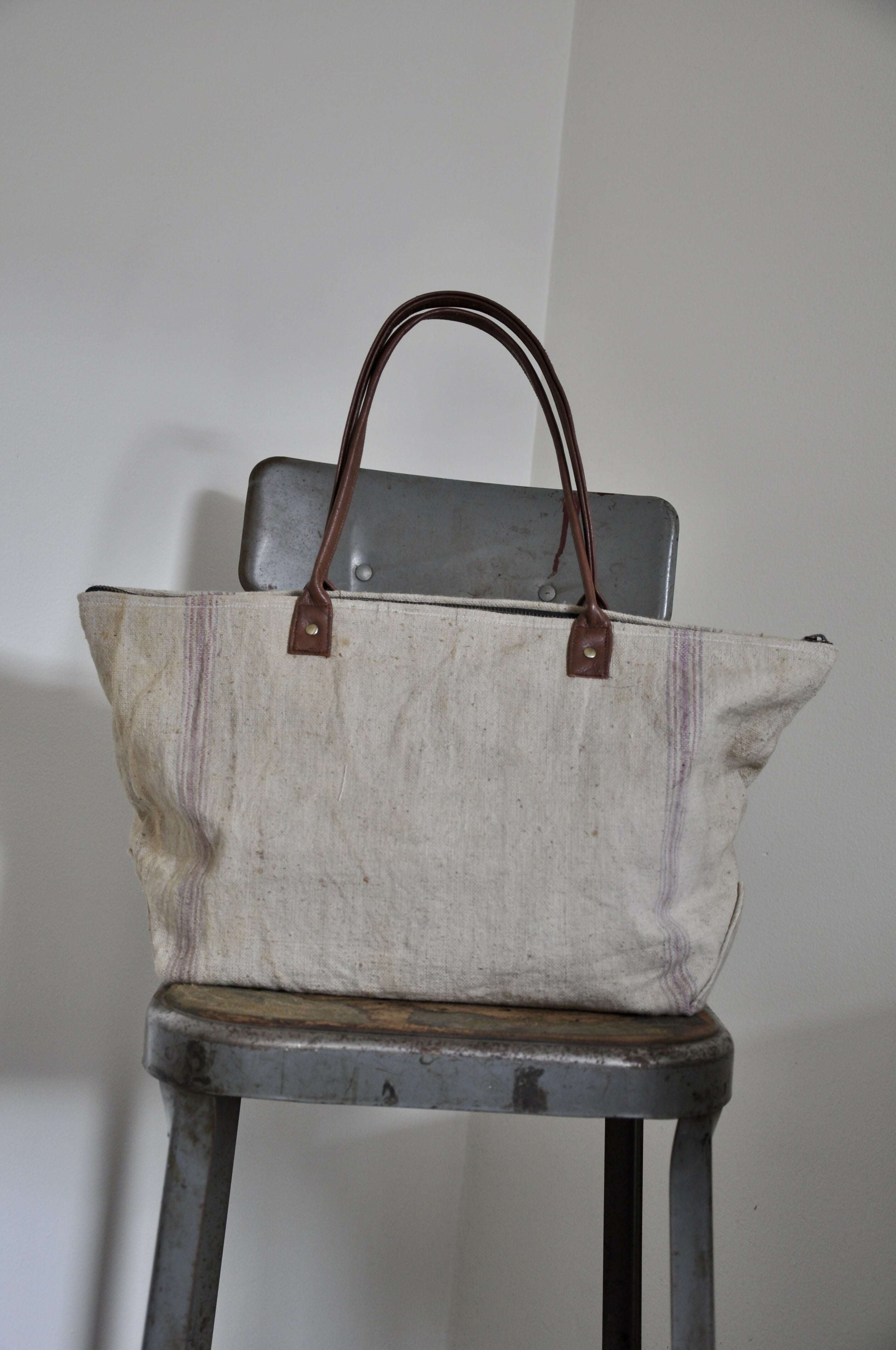 Feed Sack Zipper Tote – 0353 Studio Stars