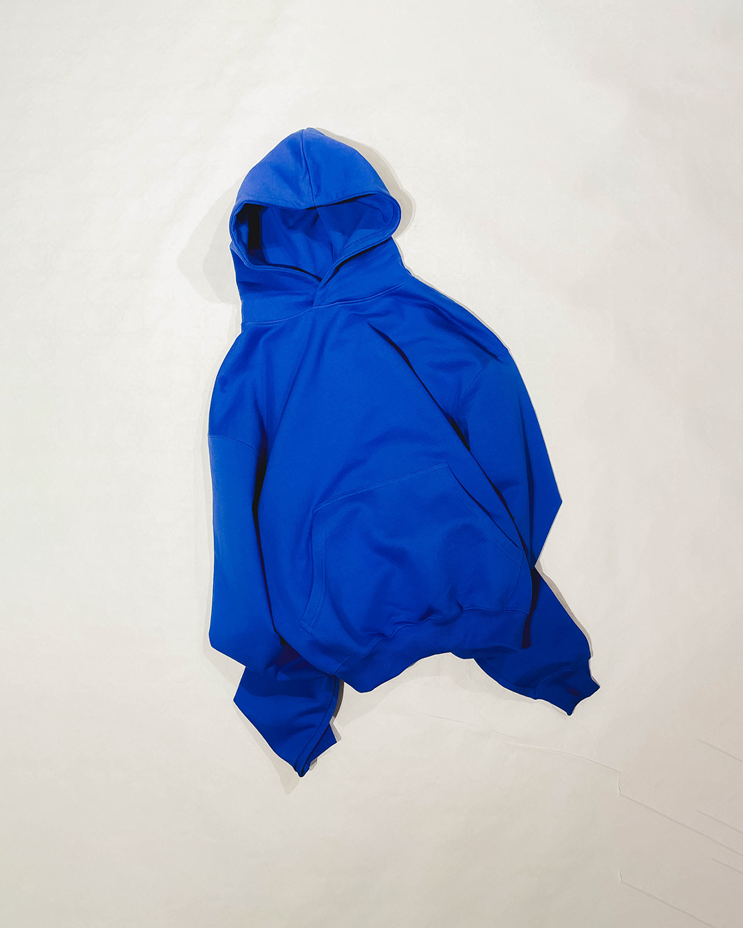 KIOSK BLUE HOODIE Studio Stars