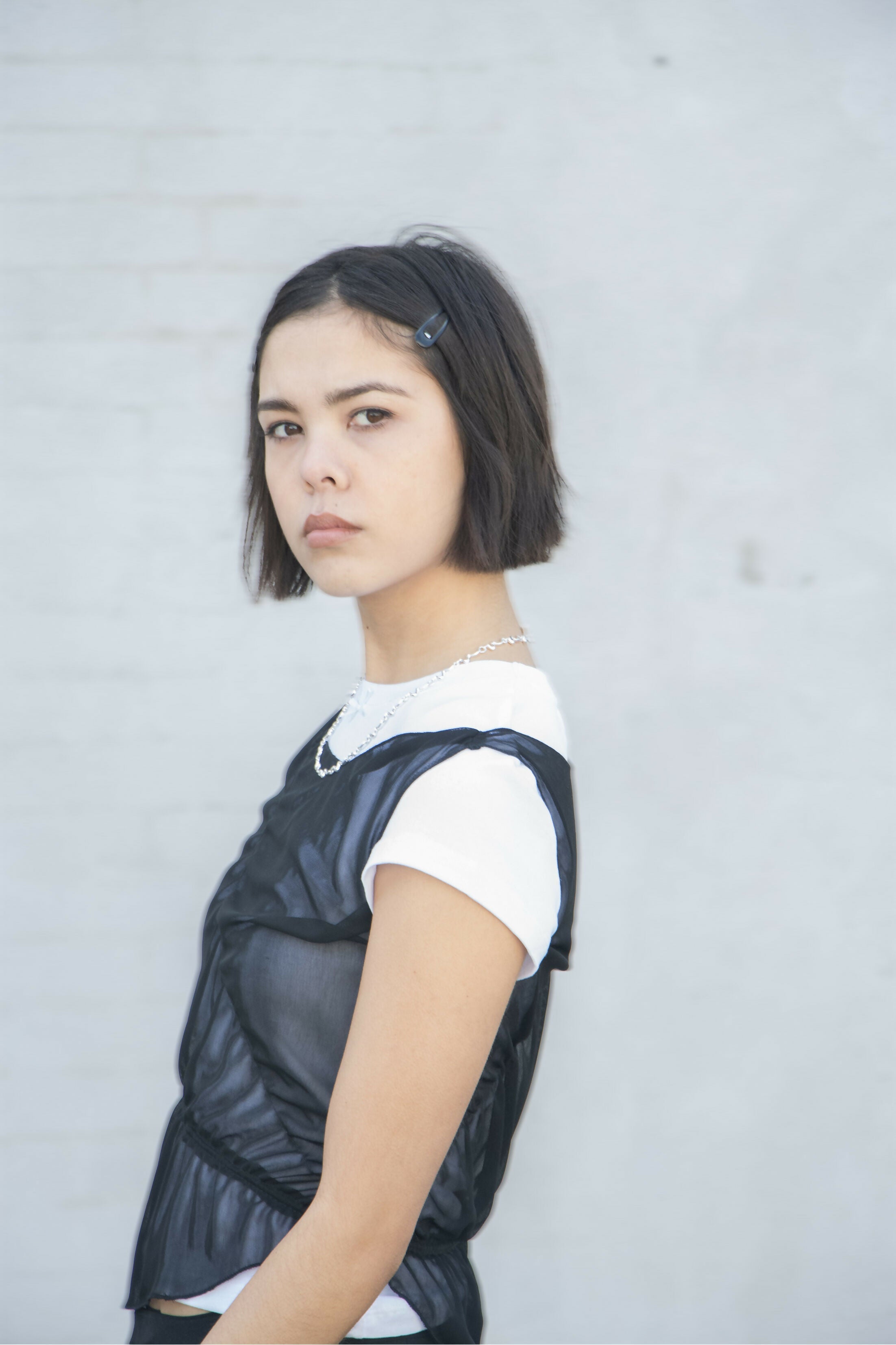 Asymmetrical mesh top Mautou