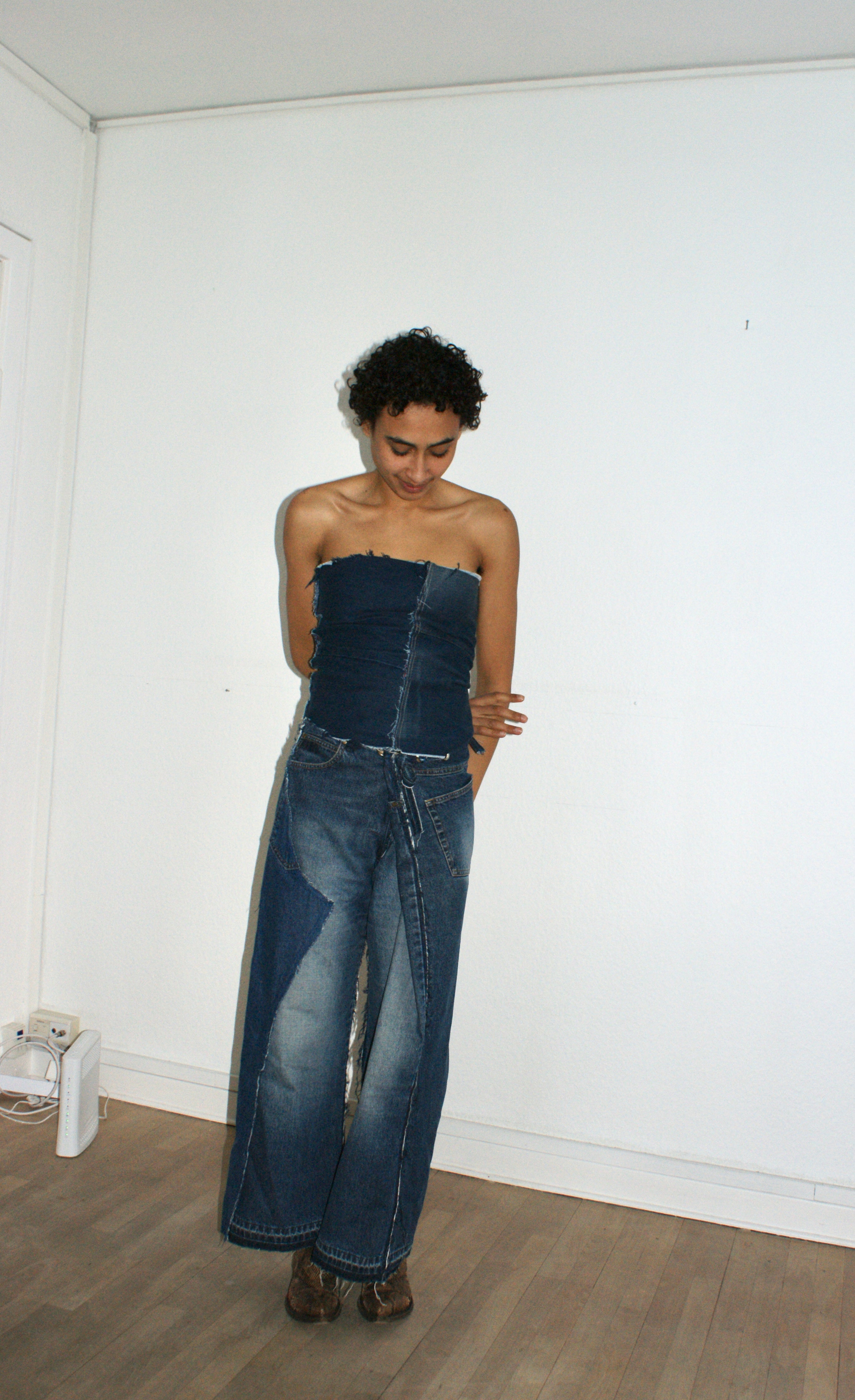 ADJUSTABLE DENIM JEANS - Studio Stars - katrine kjær