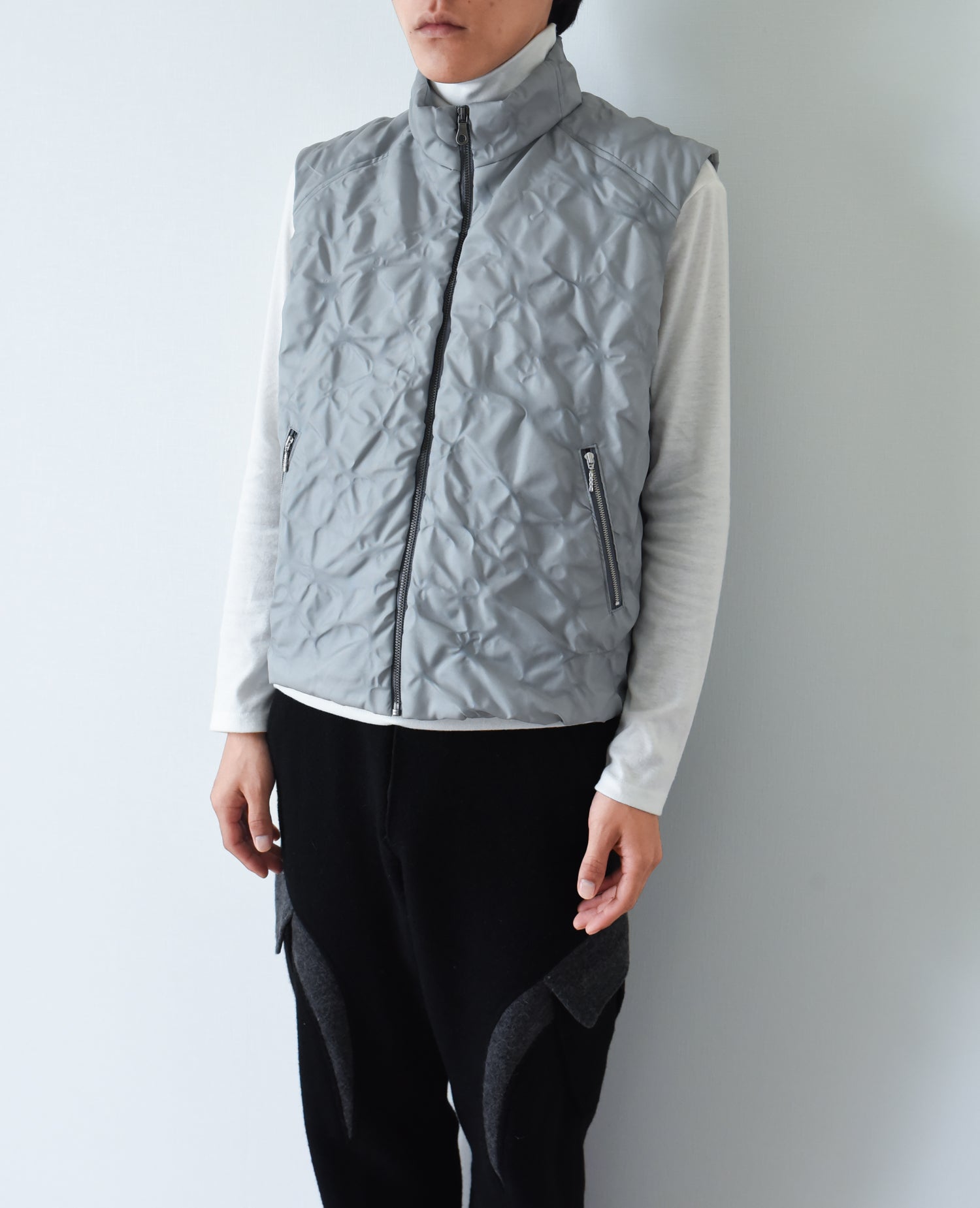LEAF VEIN VEST GREY - Studio Stars - ryaw japan